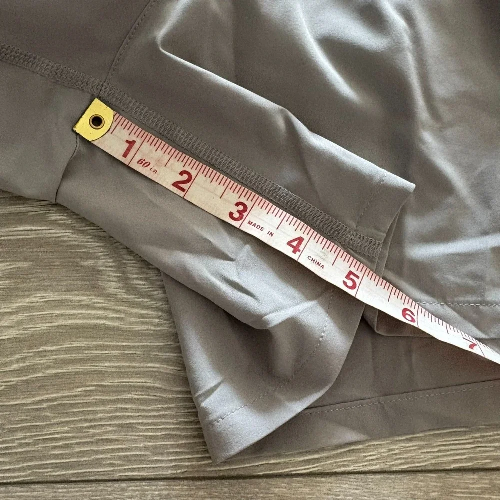 NWT DSG Mens Light Gray Athletic Fit Lightweight Stretch 5